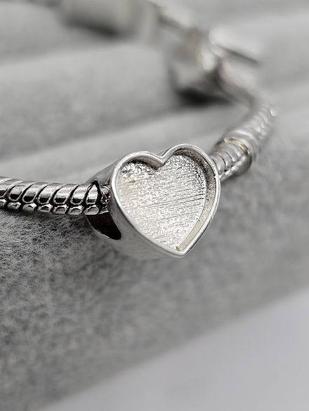 Solid Heart Charm