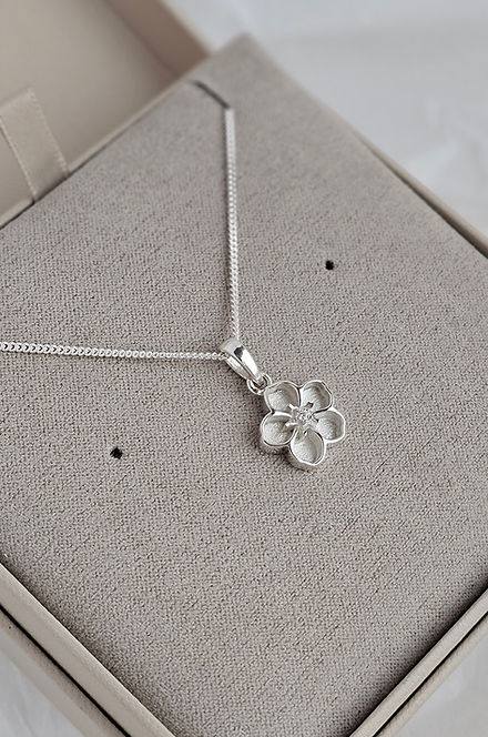 Forget-me-not Pendant