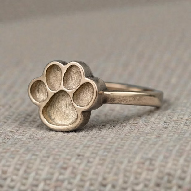 Paw 9k Ring