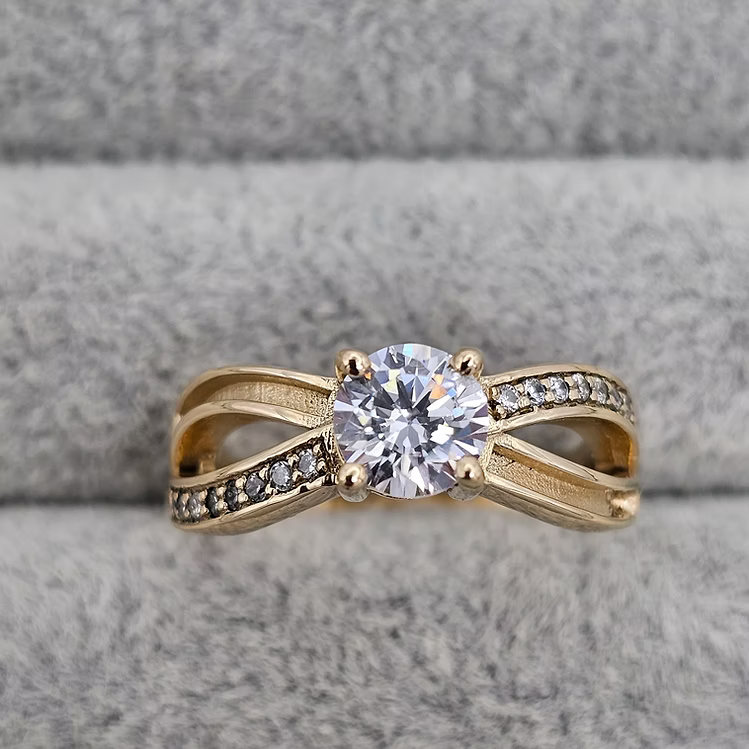 Infinity Solitaire 9K Ring