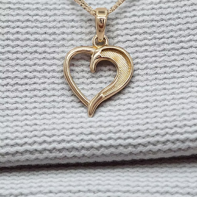 Half Heart 9K Pendant