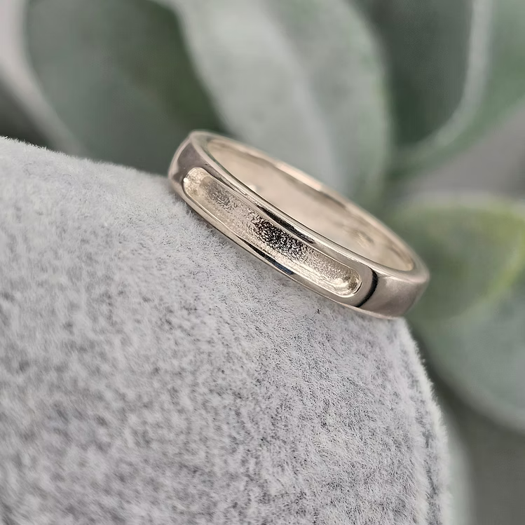 4mm Rounded 9K Ring