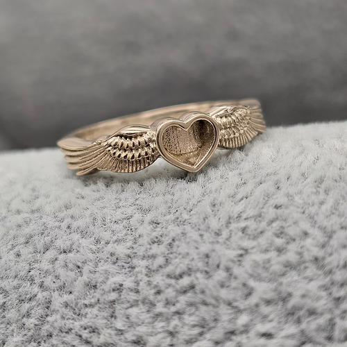 Angel Heart Wings 9K Ring