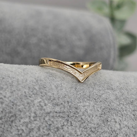 Wishbone 9K Ring
