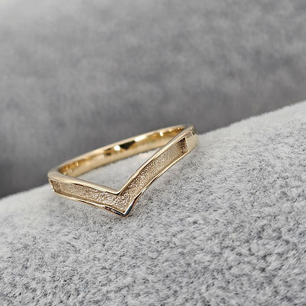 Wishbone 9K Ring