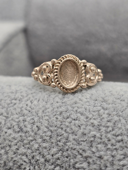 Filigree 9K Ring