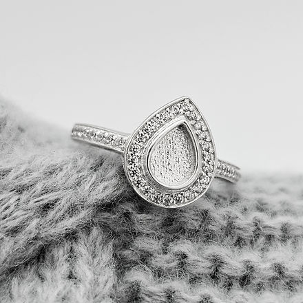 Pear Pavè Ring