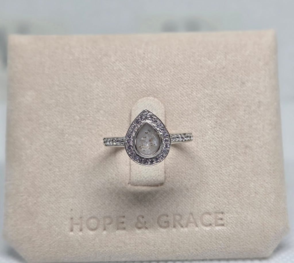 Pear Pavè Ring
