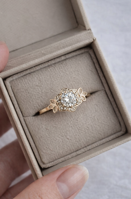Vintage Floral 9K Ring
