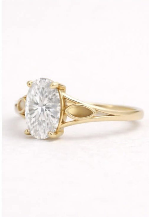 9k Statement Oval Ring